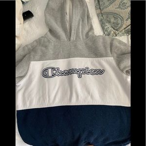Boys champion hoodie size m